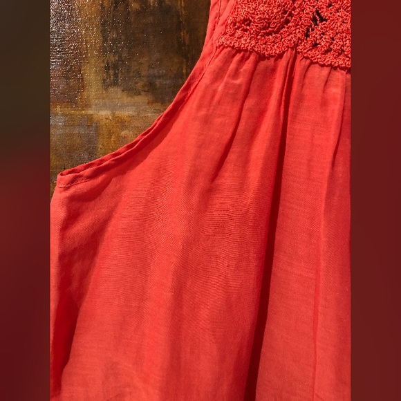 Anthro ELLA MOSS Coral Silk & Cotton Flowy Top EUC - Picture 3 of 8